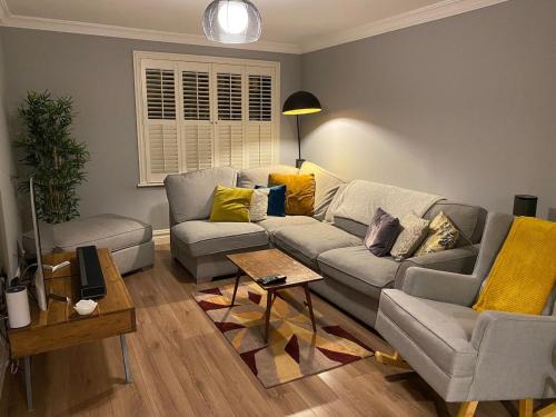 Killarney Casa | Gleanntan House - Beautiful Family Town House