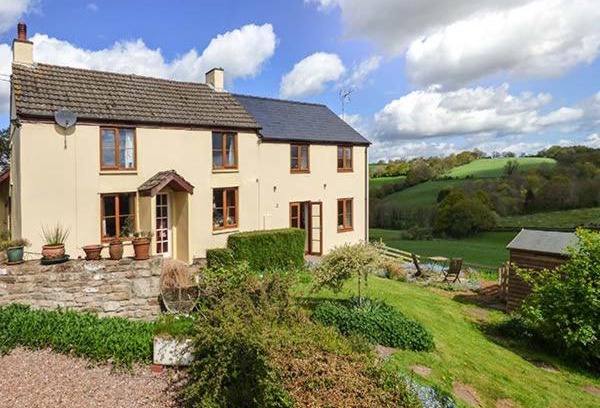 Coed-Y-Paen Casa | Glebe Farm Cottage