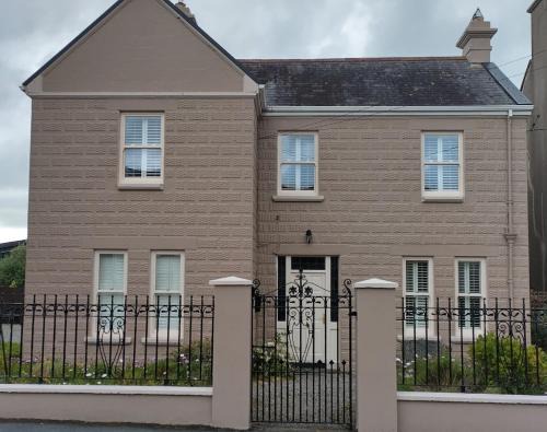 Tramore Cama Y Desayuno | Glenart House