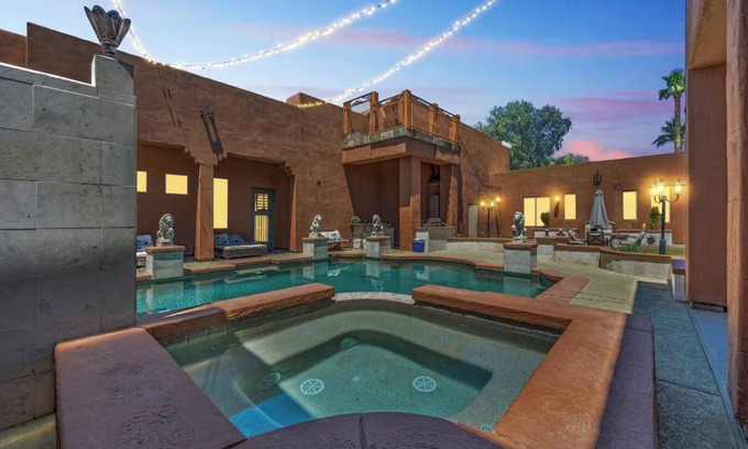 Glendale Casa | Glendale Villa w/Pool, Theater & Game Rooms