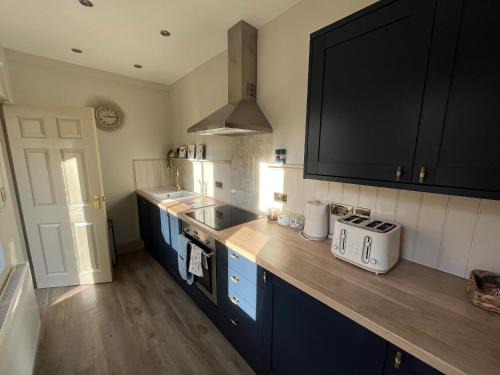 Woodhall Spa Apartamento | Glenesk Flat 2 with private courtyard