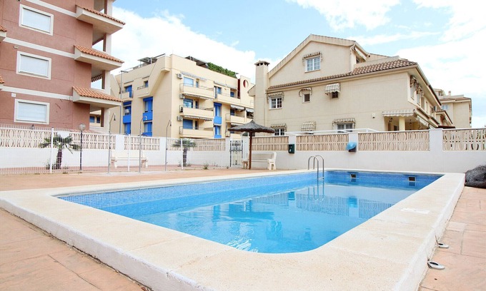 Canet de Berenguer Apartamento | Global Properties: Estudio para parejas con piscina en Canet playa