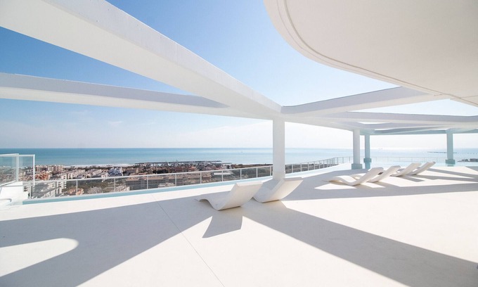 Canet de Berenguer Apartamento | Global Properties: Apartamento de dos terrazas con vistas al mar y piscina en Canet