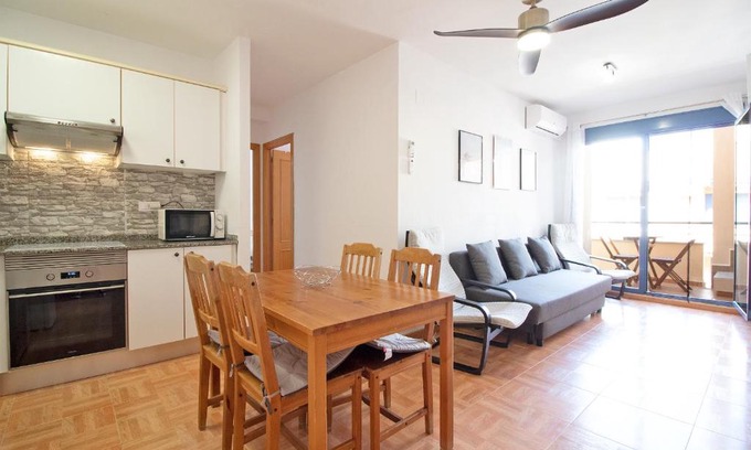Canet de Berenguer Apartamento | Global Properties, Apartamento para 5 personas con terraza y barbacoa