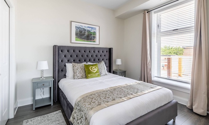 Smiths Falls Apartamento | GLOBALSTAY . Rideau 2Br Signature Apartments. Free Parking