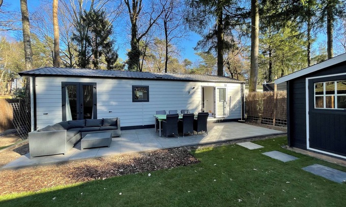 Bosgebied Hoenderloo Chalet De Esquí | Gloednieuwe, Luxe Chalet op de Veluwe in Bosrijke Omgeving
