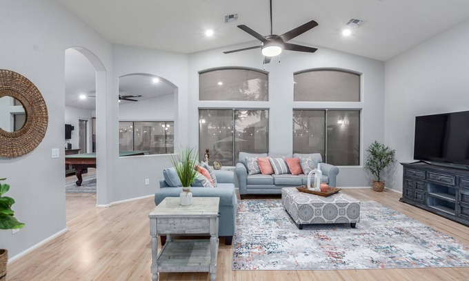 Canyon Trails Casa | Glorious Hot Pool! Goodyear Stadium! Gameroom