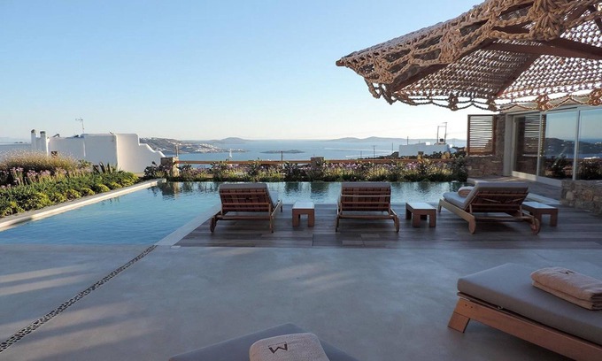 Tourlos Villa | Glorious Mykonos Villa | Villa Demelza | 5 Bedrooms | Spacious Furnished Sun Terrace | Private Outdoor Heated Pool | BBQ Facilities | Shaded Outdoor Dining Area | Private Gym | Agia Sofia, Tourlos