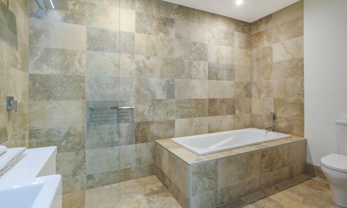 Noosa Heads Casa | Go with the flow in Noosa Sound