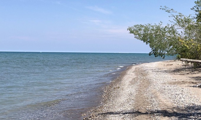 Central Huron Cabaña | Goderich Lake Huron Cottage : A beautiful, modern new home with rooftop deck