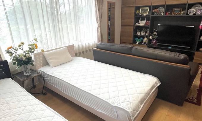 Kohoku Ward Casa | Gohaku Western-style room - 3 min. from the station. Bedroom is a western style room with a living room