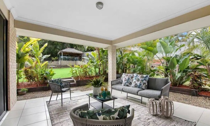 Pacific Pines Casa | Gold Coast Luxury Stay