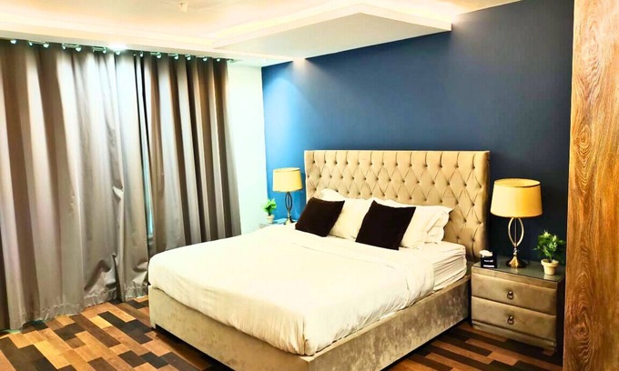 Lahore Apartamento | GOLD Crest,Peaceful Urban Heaven in the heart of DHA phase 4