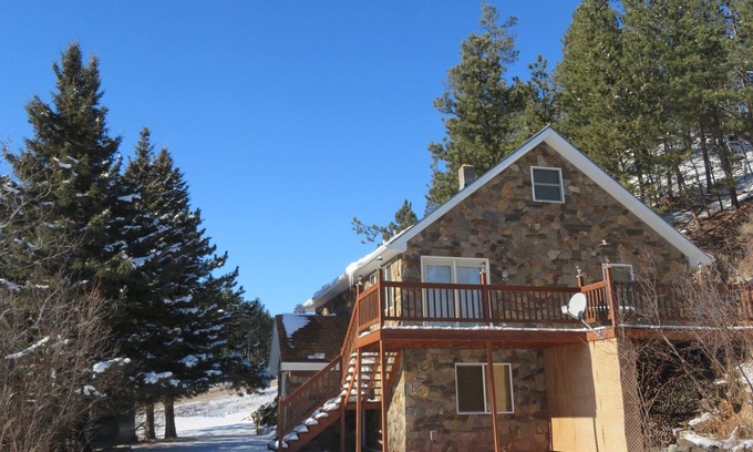 Hill City Casa | Gold Mine.