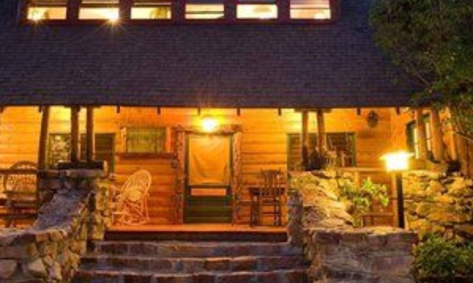 Big Bear City Cama Y Desayuno | Gold Mountain Manor Bed and Breakfast