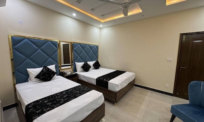 Lahore Hotel | Gold Pine Hotel Lahore