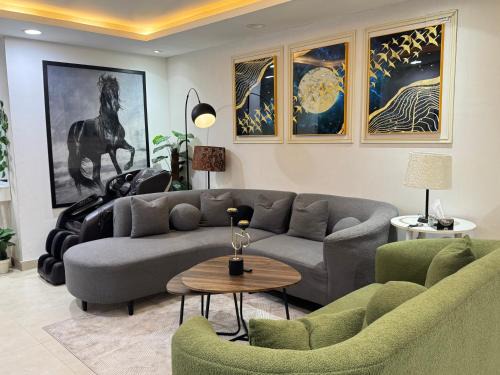 Lahore Apartamento | Goldcrest Signature Stays - DHA Lahore Phase 4
