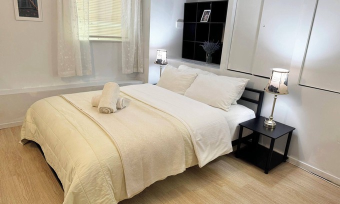 Central Richmond Apartamento | Golden Gate Park Private 2B Unit Free WIFI in San Francisco