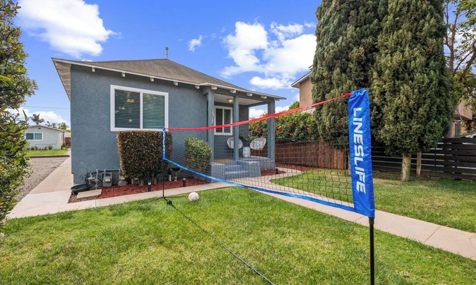 Stockton Casa | Golden Hill 3BR Sleeps 8 Near Zoo & Downtown