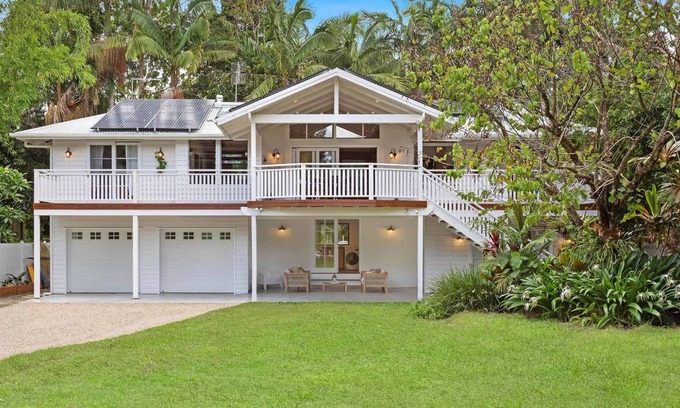South Golden Beach Casa | Golden Hus - spacious South Golden Beach home