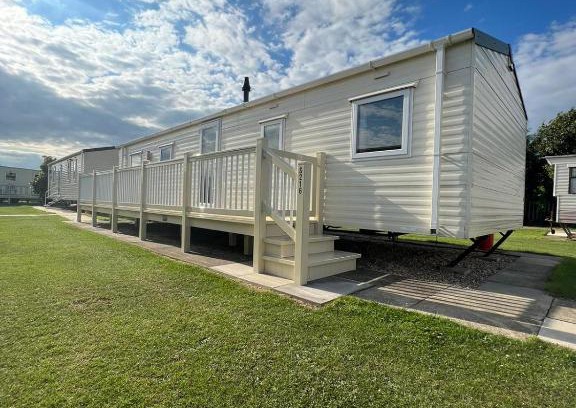 Chapel Saint Leonards Complejo | Golden Palm Resort, Sherwood Plot, Jubilee S216, 8 Berth