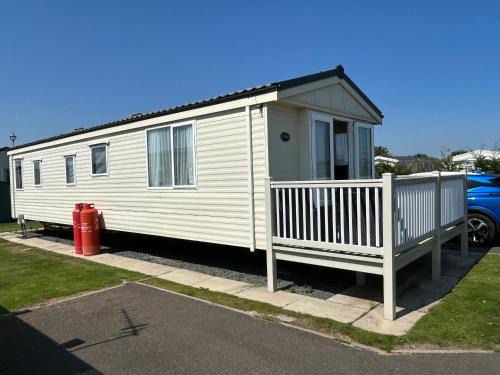 Chapel Saint Leonards Casa | Golden palm 8 birth holiday home