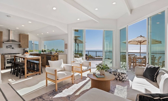 Summerland Casa | Goldenview - Elevated Elegance with Panoramic Views