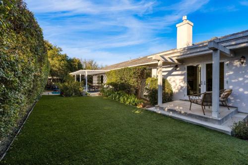 Goleta Casa | Goleta Getaway by AvantStay Private Backyard 1.5mi to the Beach