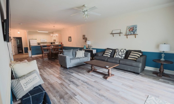 Myrtle Beach Condominio | Golf, Beach, Family Fun and your "Happy"ness
