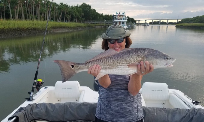 Isle of Palms Cabaña | Precios especiales de fin de verano con carrito de golf y vistas a los pantanos