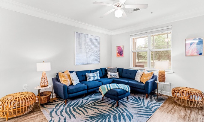 Calabash Casa | Golf-course-front villa at Crow Creek with screened porch and washer/dryer