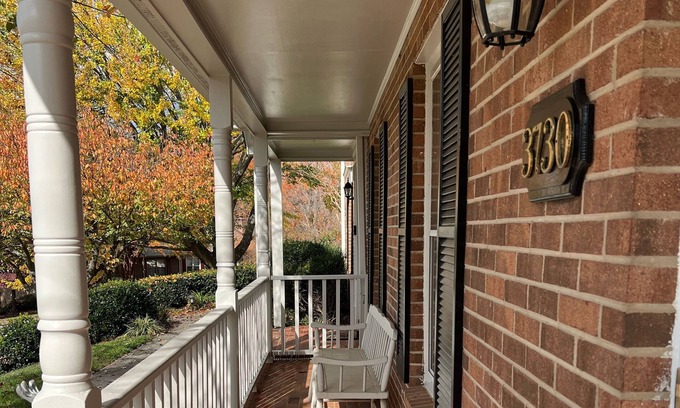 Greensboro Casa | Golf Course Getaway with Pool by PTI Airport