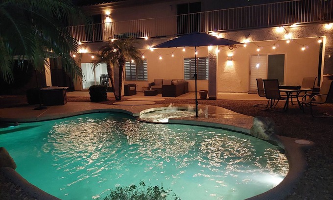 Augusta Ranch Casa | GOLF COURSE Serinity in Backyard, 5 Bd/3 Ba, Heated Pool/ Jacuzzi