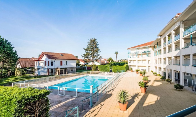 Saint-Jean-de-Luz Apartamento | Golf de la Nivelle by Interhome