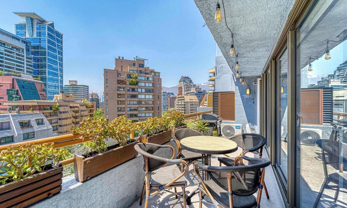 El Golf Apartamento | Golf Living - Terraza y Vistas a la Ciudad