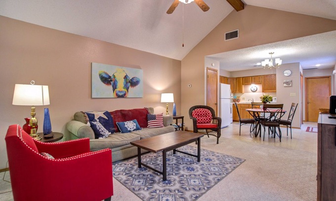 Palm Valley Casa | Golf, Quiet, king and Queen Suite, Winter Texans, Seasonal, Monthly Rentals