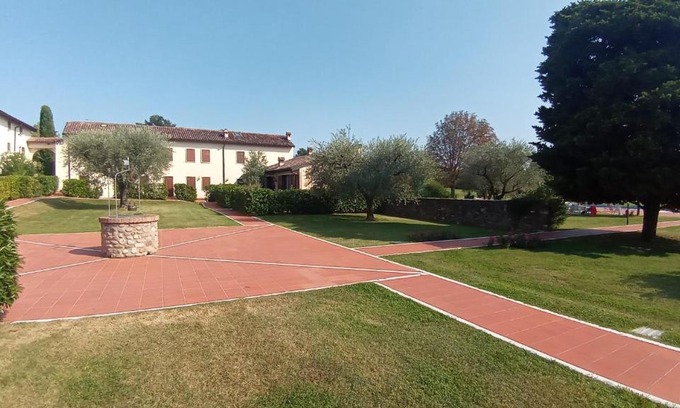 Calmasino Apartamento | Golf Residence La Ca