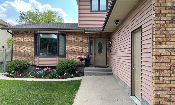 Regina Casa | Golf View House - Peacefull, Relaxing, Family-Friendly Home
