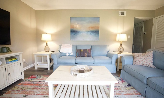 Miramar Beach Villa | Golf Villa Getaway NEW LISTING