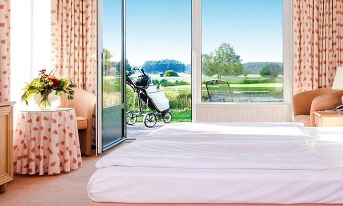Semlin Apartamento | Golfdirekt Doppelzimmer mit Du Oder Bad, WC, Frühstück und Abendessen