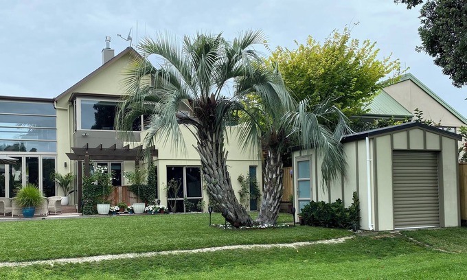 Mount Maunganui Cabaña | Golfer's Retreat - Mount Maunganui Holiday Apartment