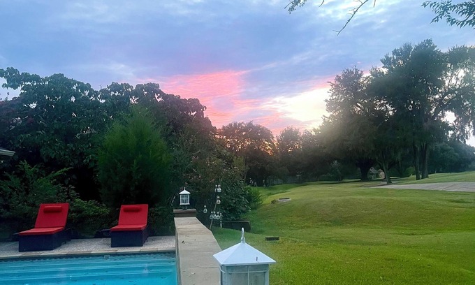 April Sound Casa | Golfers’ Paradise! 3BR Home/Pool/Golf View/Gated/Marina Access/tennis courts/gym