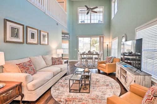 Red Hill Casa | Golfers Paradise in Myrtle Beach with Balcony!