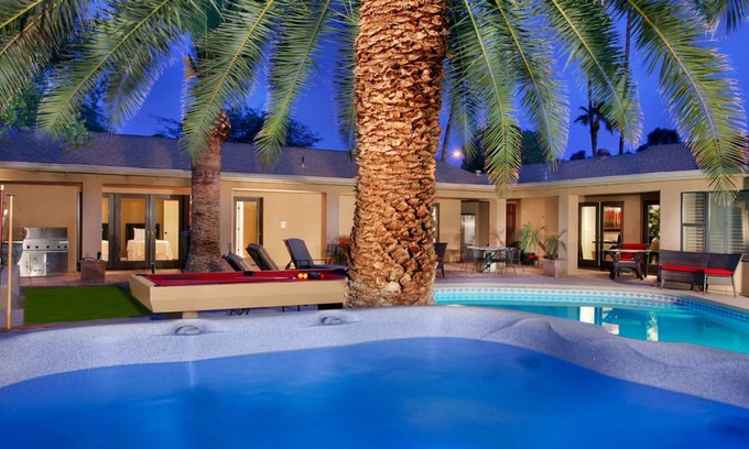 Shea North Estates Casa | Htd pool/spa and pickleball - 8 KINGs or 18 beds