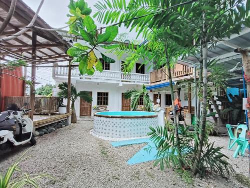 Tawala Hotel | Gon Tourist Inn