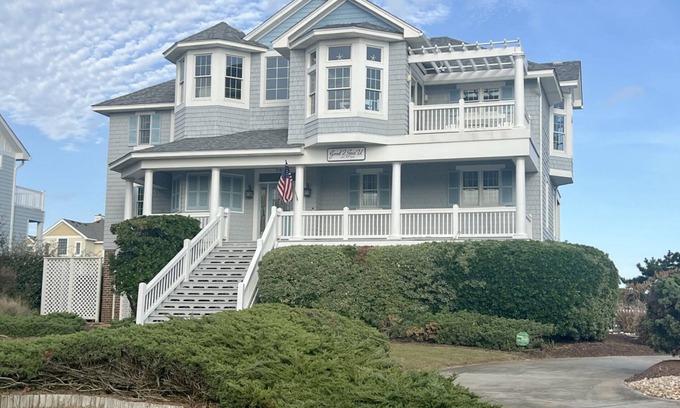 Buck Island Casa | Good 2 Sea U: Buck Island, Private Pool, Hot Tub, Easy Beach Access