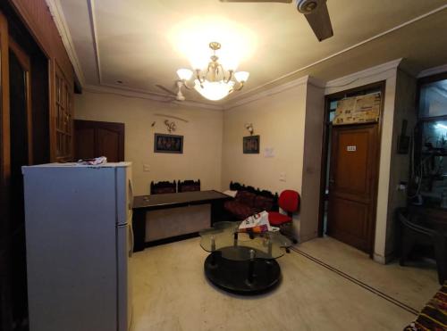 Malviya Nagar Apartamento | Good place for parties and stays