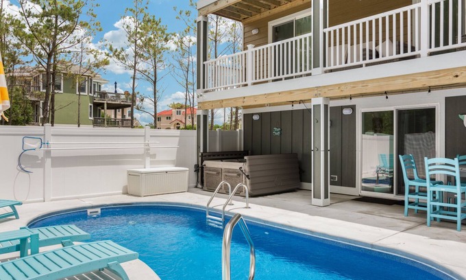 Monteray Shores Casa | Good To Be Back: Soundside con piscina privada, jacuzzi y excelentes comodidades en el complejo.