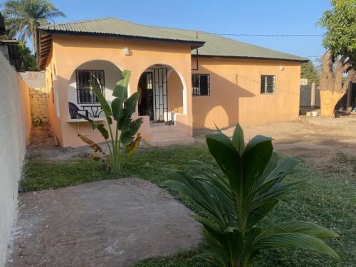 Brufut Casa | Good Vibes Guesthouse