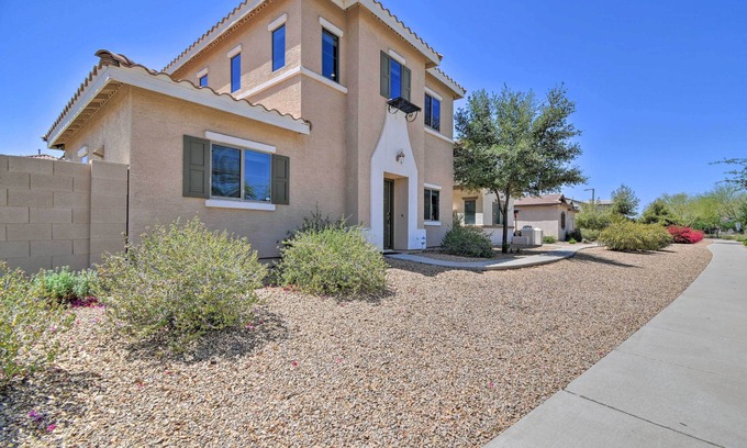 Rio Paseo Cabaña | Goodyear Escape w/ Grill: Community Pool Access!
